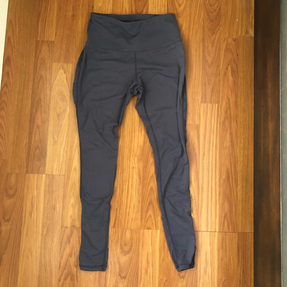 Gray workout leggings